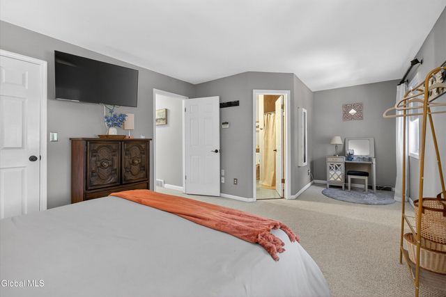 412 Antler Court, Milton, NY 12020