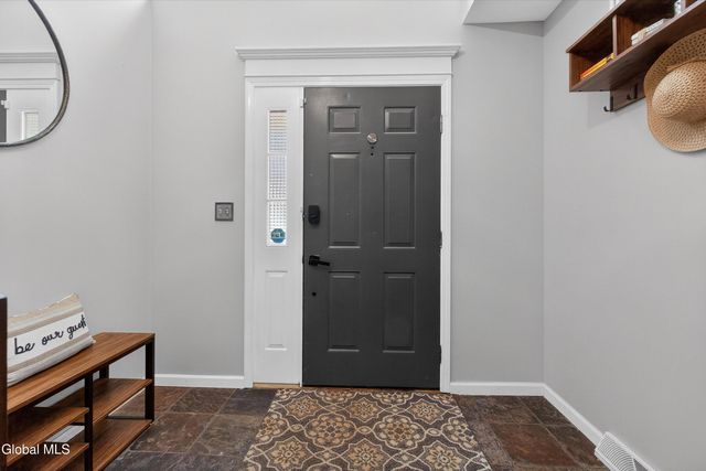 412 Antler Court, Milton, NY 12020