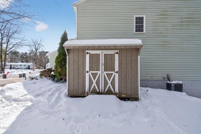 412 Antler Court, Milton, NY 12020