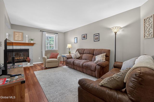 412 Antler Court, Milton, NY 12020