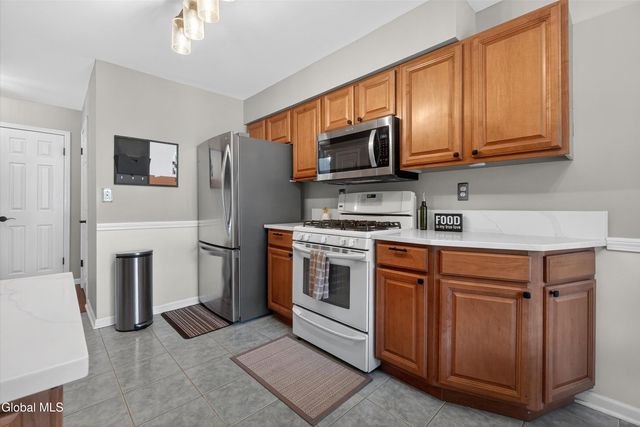 412 Antler Court, Milton, NY 12020