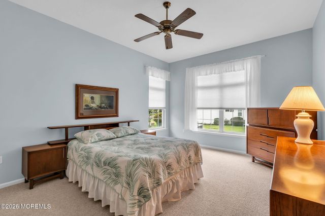 2 Summerlawn Drive, Lakewood, NJ 08701