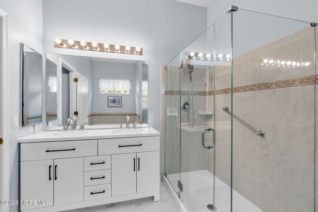 2 Summerlawn Drive, Lakewood, NJ 08701