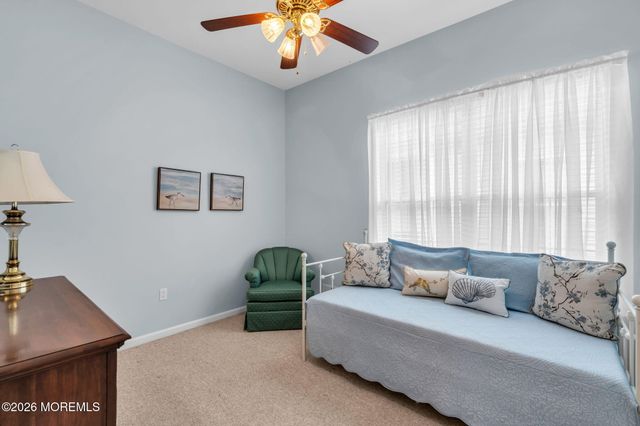 2 Summerlawn Drive, Lakewood, NJ 08701