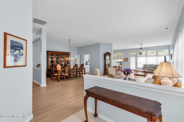 2 Summerlawn Drive, Lakewood, NJ 08701