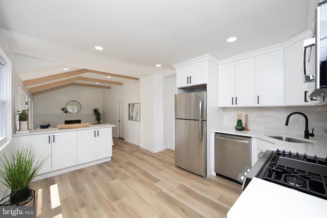 2803 CHAPEL AVE W, Cherry Hill, NJ 08002