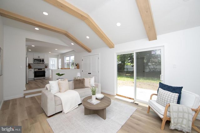 2803 CHAPEL AVE W, Cherry Hill, NJ 08002