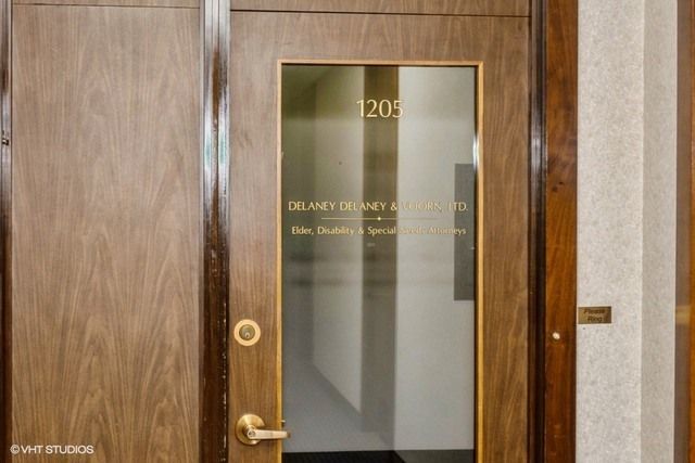 111 N Wabash Avenue 1205, Chicago, IL 60602