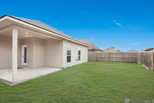 15458 Rosestone Dr, Prairieville, LA 70769