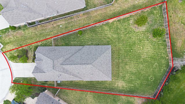 561 Cedar Harbor Court, Conroe, TX 77304