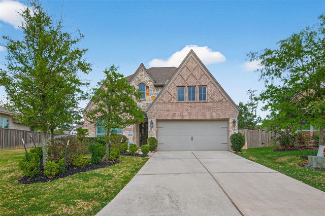 561 Cedar Harbor Court, Conroe, TX 77304