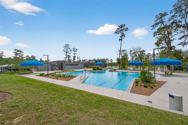 561 Cedar Harbor Court, Conroe, TX 77304