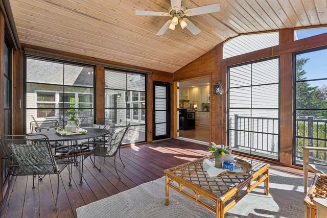 17815 32nd Place N, Plymouth, MN 55447