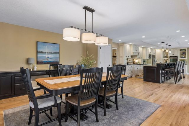 17815 32nd Place N, Plymouth, MN 55447
