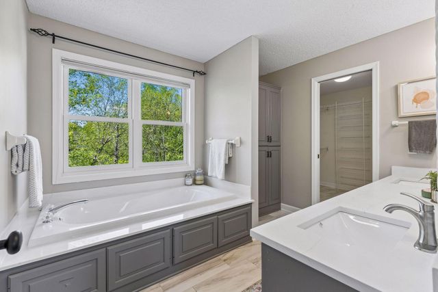 17815 32nd Place N, Plymouth, MN 55447