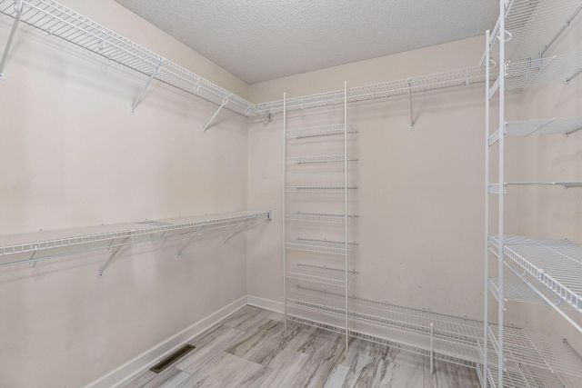 17815 32nd Place N, Plymouth, MN 55447