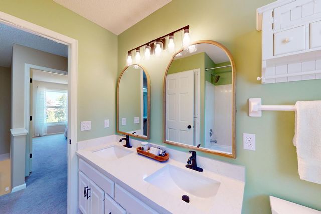 17815 32nd Place N, Plymouth, MN 55447
