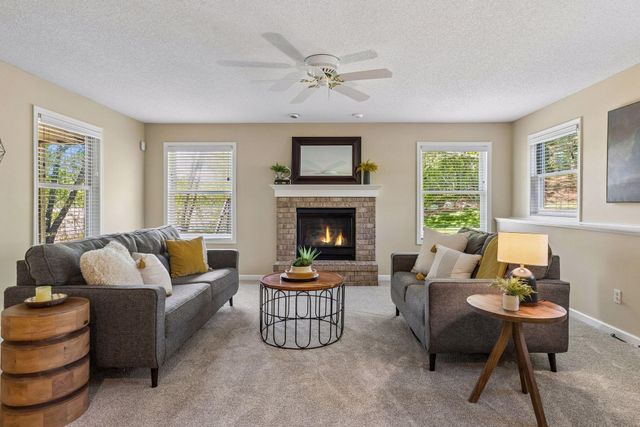 17815 32nd Place N, Plymouth, MN 55447