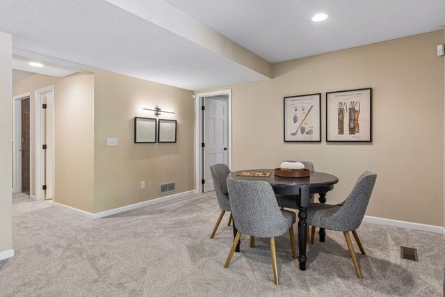 17815 32nd Place N, Plymouth, MN 55447