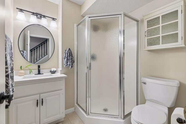 17815 32nd Place N, Plymouth, MN 55447