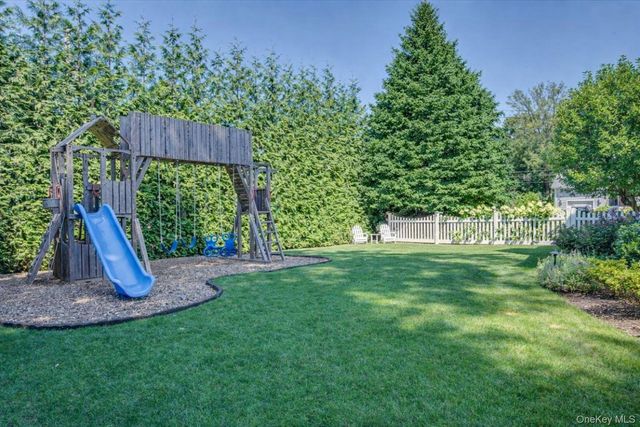 100 Dearborn Avenue, Rye, NY 10580