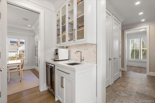 100 Dearborn Avenue, Rye, NY 10580