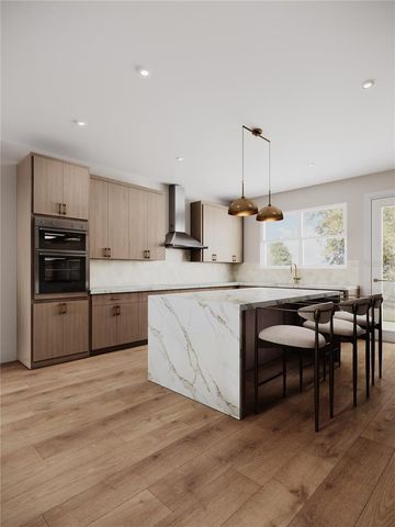 371 13TH ST N, St Petersburg, FL 33705