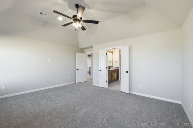 23119 E 107th Street S, Broken Arrow, OK 74014