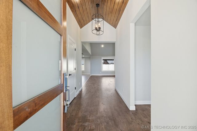 23119 E 107th Street S, Broken Arrow, OK 74014