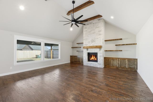 23119 E 107th Street S, Broken Arrow, OK 74014