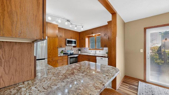 376 Norseman Court NW, Rochester, MN 55901