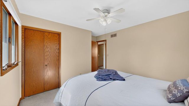 376 Norseman Court NW, Rochester, MN 55901
