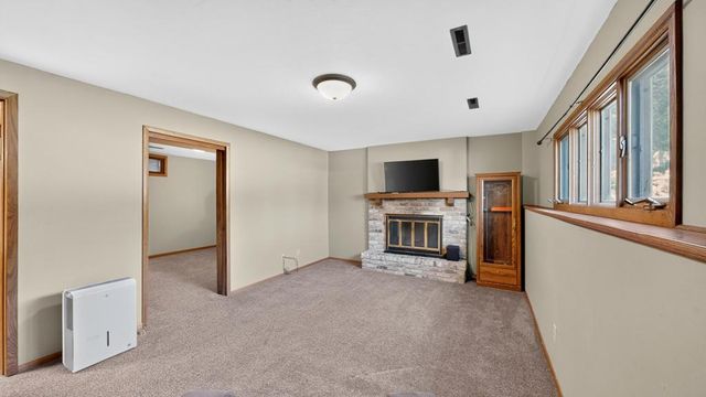 376 Norseman Court NW, Rochester, MN 55901