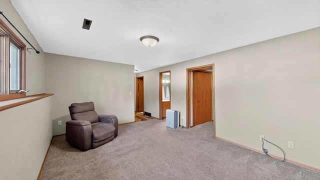 376 Norseman Court NW, Rochester, MN 55901