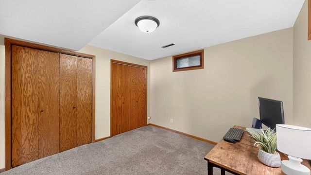 376 Norseman Court NW, Rochester, MN 55901