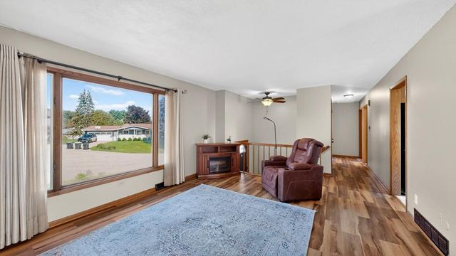 376 Norseman Court NW, Rochester, MN 55901