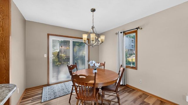 376 Norseman Court NW, Rochester, MN 55901
