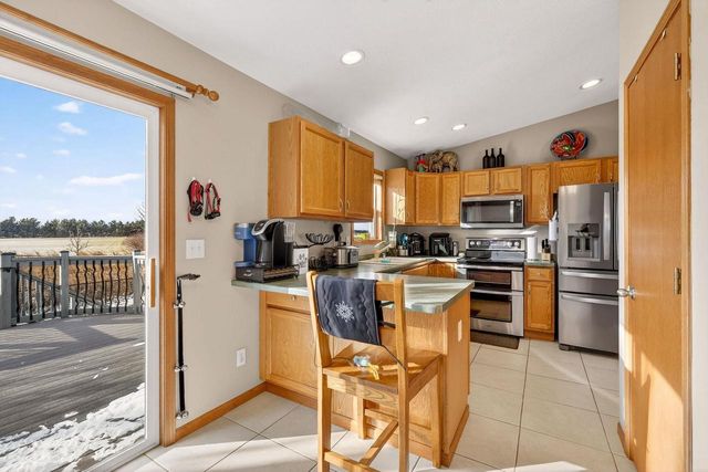 339 2nd Street, Brooklyn, WI 53521