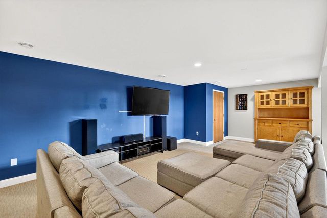 339 2nd Street, Brooklyn, WI 53521