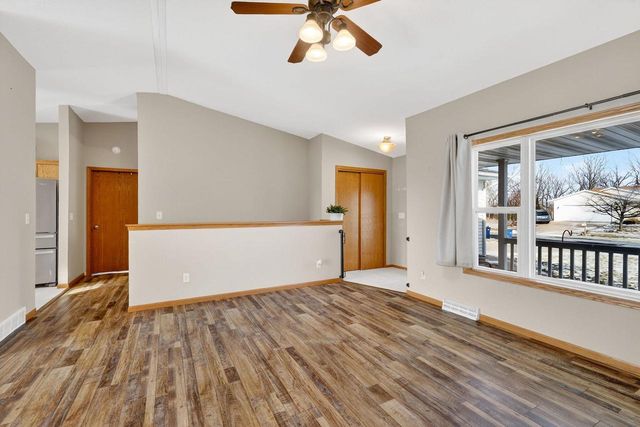 339 2nd Street, Brooklyn, WI 53521