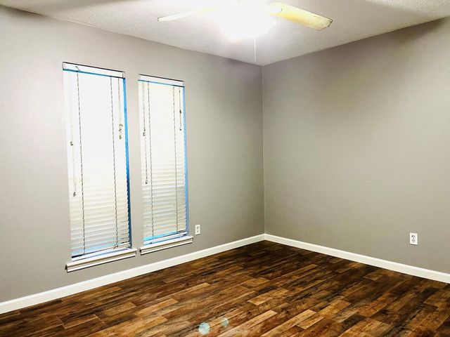 14515 Duncannon Drive, Houston, TX 77015