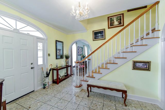 302 Keystone Loop, Houma, LA 70360