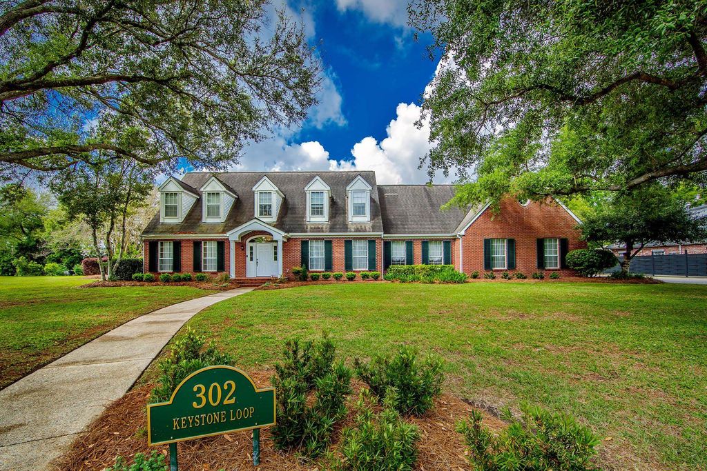302 Keystone Loop, Houma, LA 70360