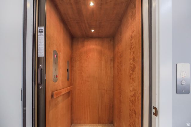 1191 S 100 W, Hurricane, UT 84737