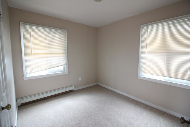 22779 Almond Avenue, Eastpointe, MI 48021