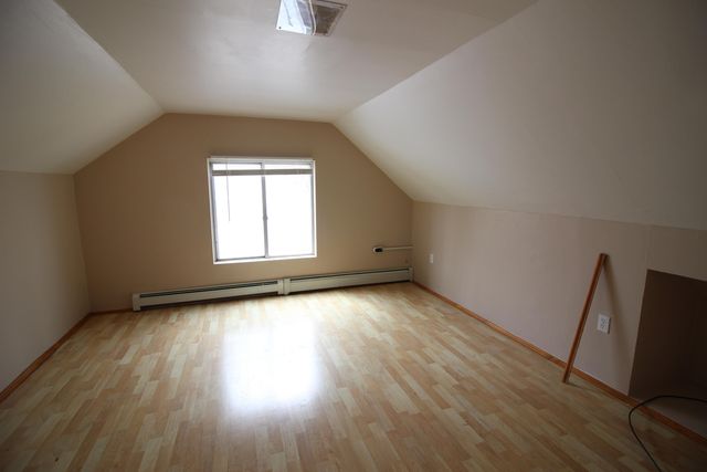 22779 Almond Avenue, Eastpointe, MI 48021