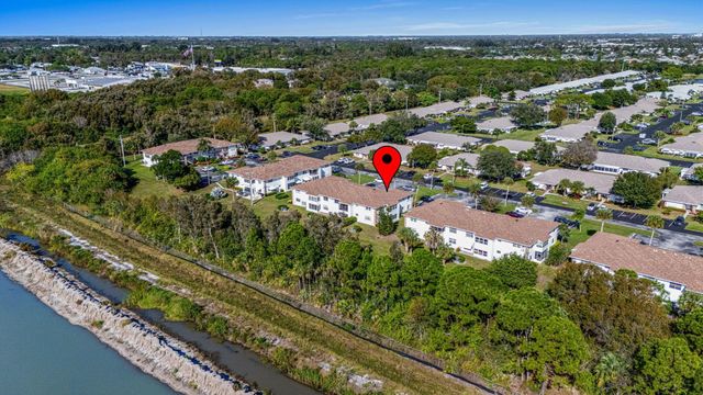 1203 S Lakes End Drive A2, Fort Pierce, FL 34982