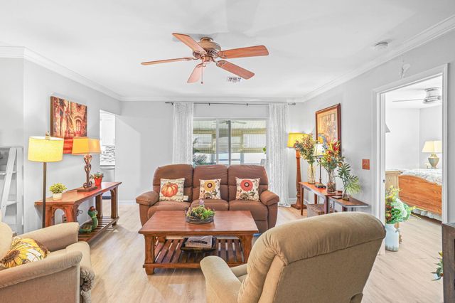 1203 S Lakes End Drive A2, Fort Pierce, FL 34982