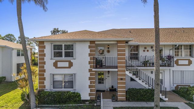 1203 S Lakes End Drive A2, Fort Pierce, FL 34982
