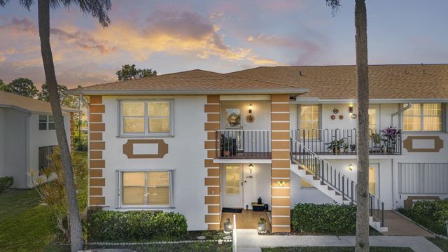 1203 S Lakes End Drive A2, Fort Pierce, FL 34982